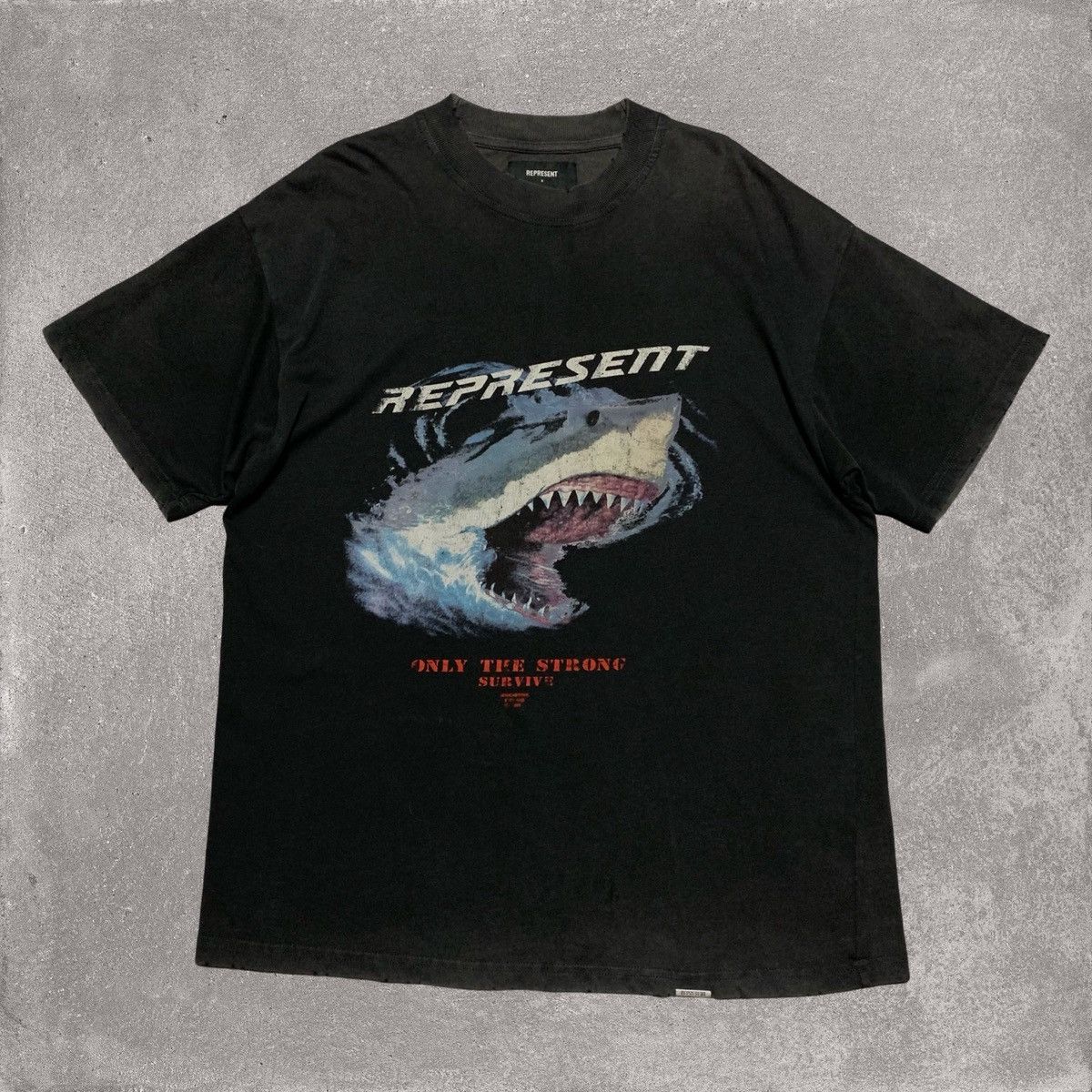 Represent Clo. Represent Small Shark Graphic Vintage Black Tee Size US S / EU 44-46 / 1 - 1 Thumbnail