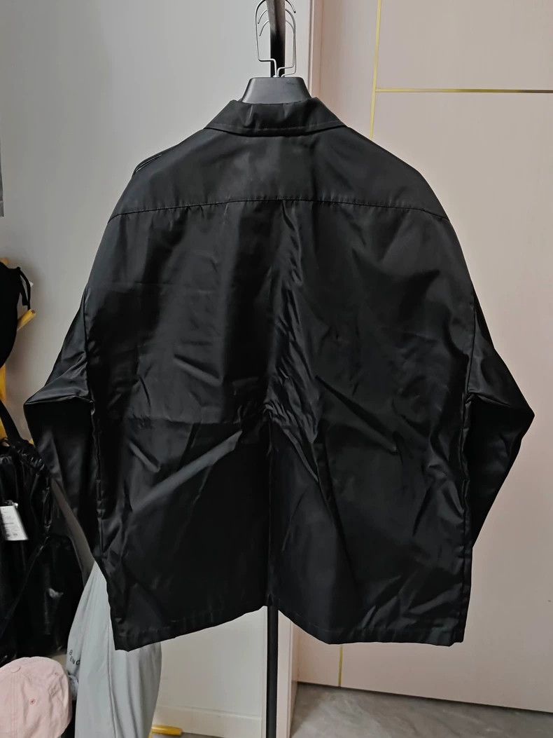 Prada PRADA25 SS Metal Triangle Badge Zip Closure Lapel Long Slee Size US S / EU 44-46 / 1 - 2 Thumbnail