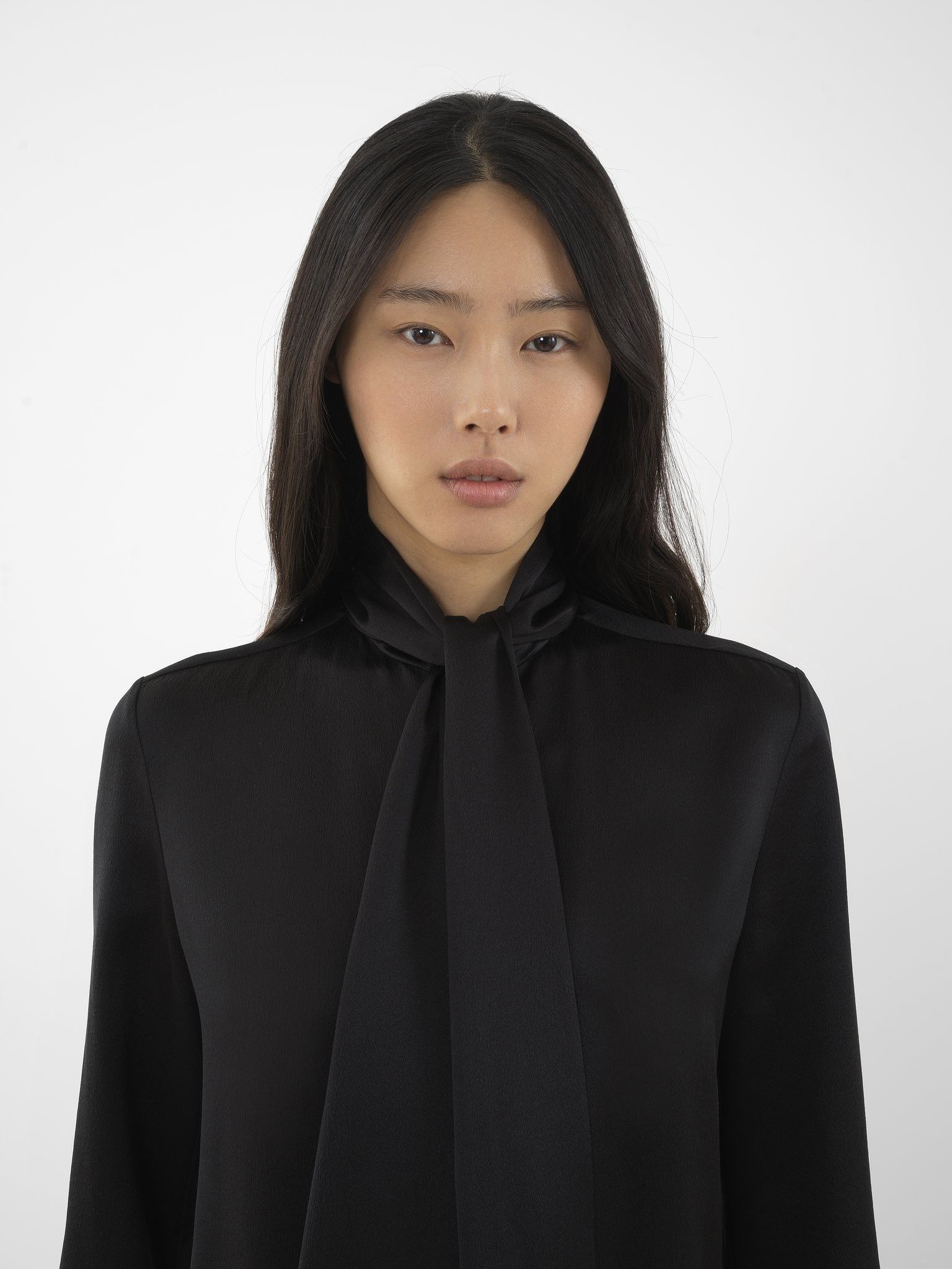 Chloe o1loc1c0325 CHC24 Blouse in Black Size L / US 10 / IT 46 - 5 Thumbnail