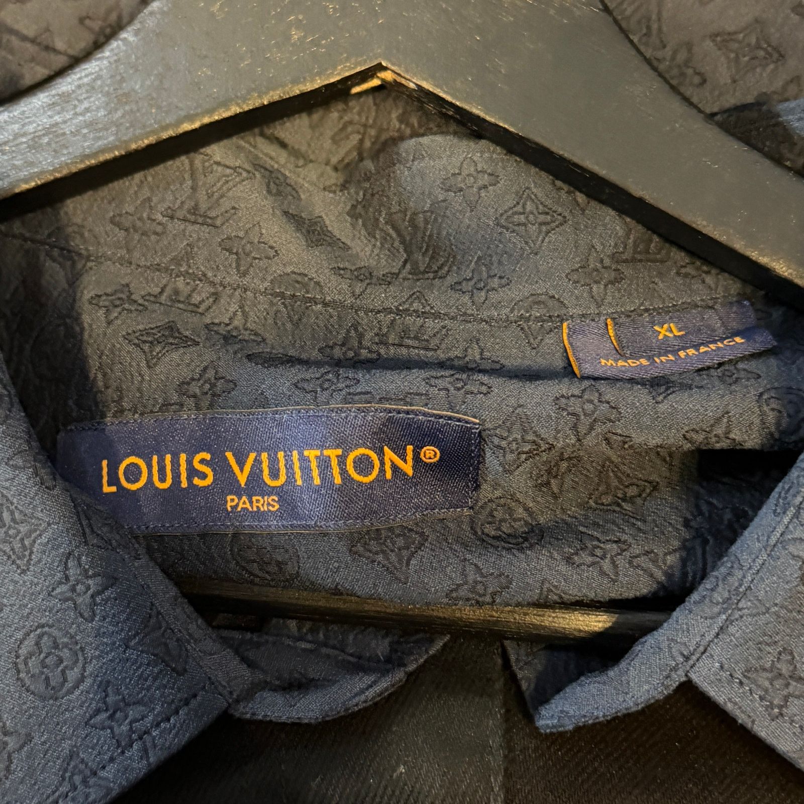 Louis Vuitton Louis Vuitton Mini Monogram Silk Blend Button Up T-Shirt Size XL / US 12-14 / IT 48-50 - 3 Thumbnail
