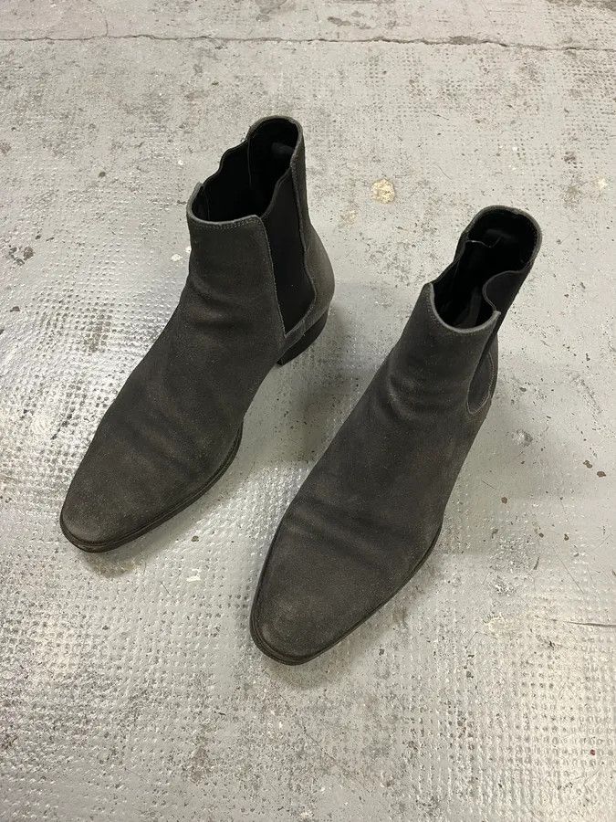 Saint Laurent Paris Saint Laurent Dark Grey Suede Chelsea Boots Size US 7 / EU 40 - 2 Thumbnail
