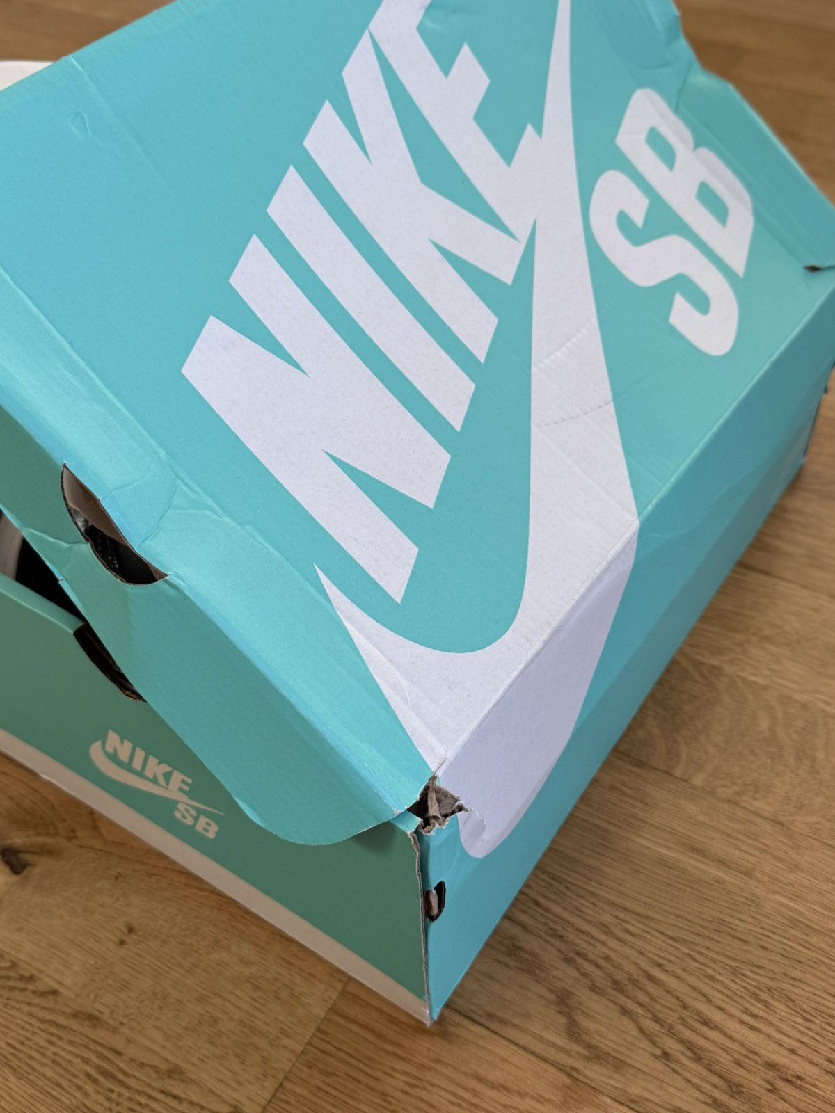Nike Nike SB Space Jam Size US 11 / EU 44 - 4 Thumbnail