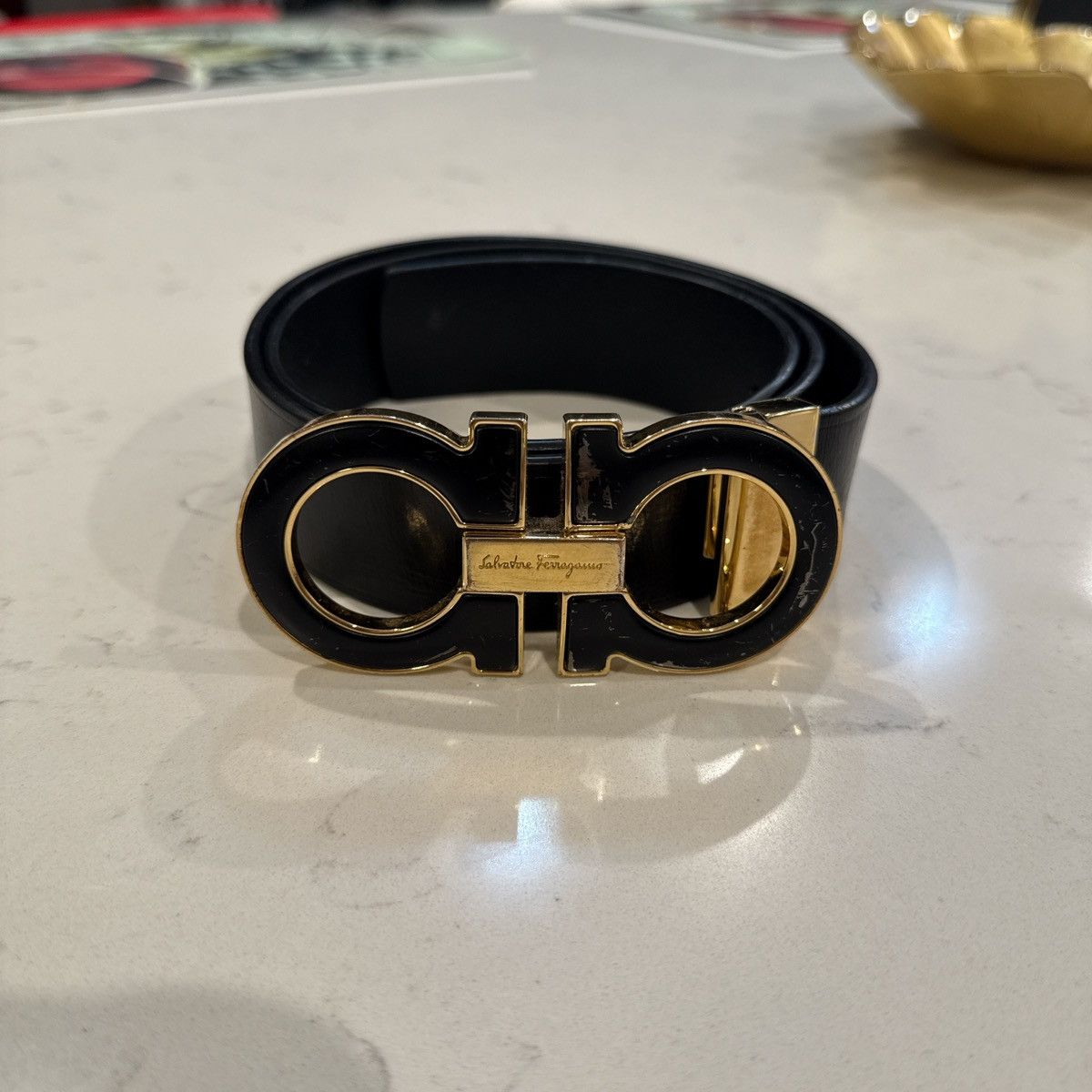 Salvatore Ferragamo Salvatore Ferragamo Original Classic Black Gold Belt Size 34 - 1 Thumbnail