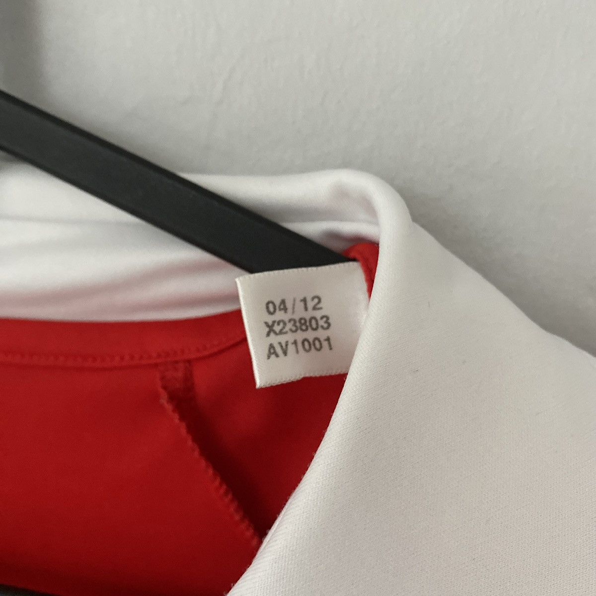 Adidas 2012 2013 Benfica Portugal Adidas Vintage Home Soccer Jersey Size US M / EU 48-50 / 2 - 6 Thumbnail