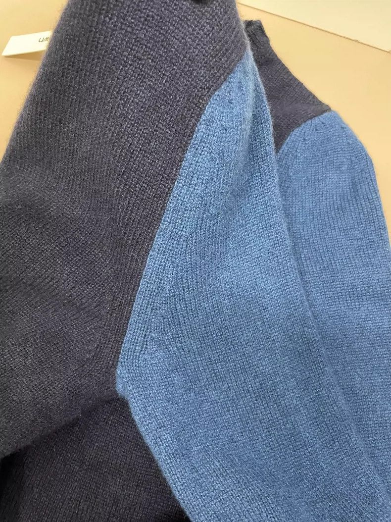 Loro Piana LORO PIANA Blue and navy round neck cashmere sweater Size S / US 4 / IT 40 - 8 Thumbnail