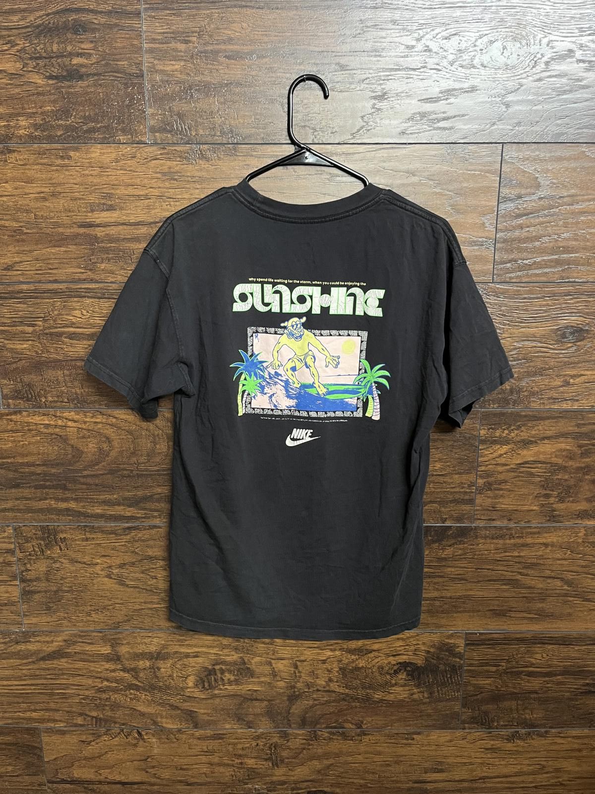 Nike Nike Surfing T-shirt Sunshine Surfing Dog Tee Beach Party Size US S / EU 44-46 / 1 - 1 Thumbnail