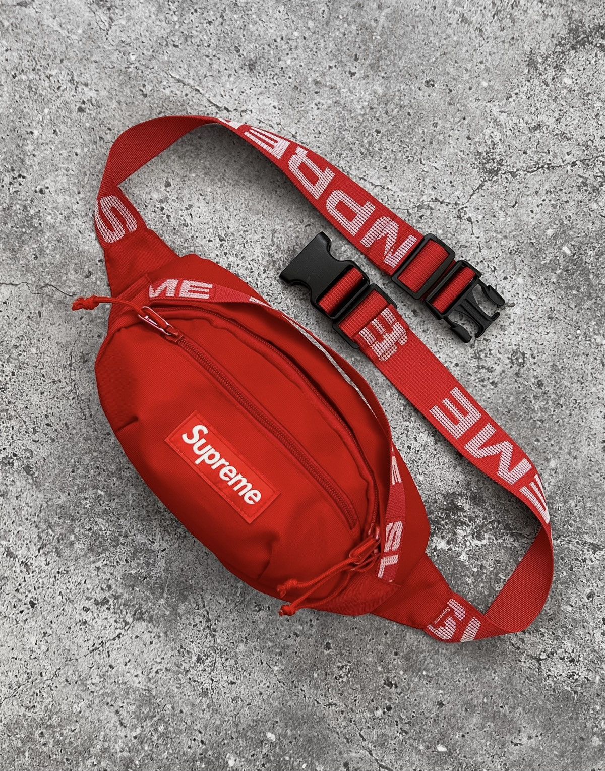 Supreme Ss 18 Waist Bag Red | Grailed 2938 Supreme 18SS Waist Bag