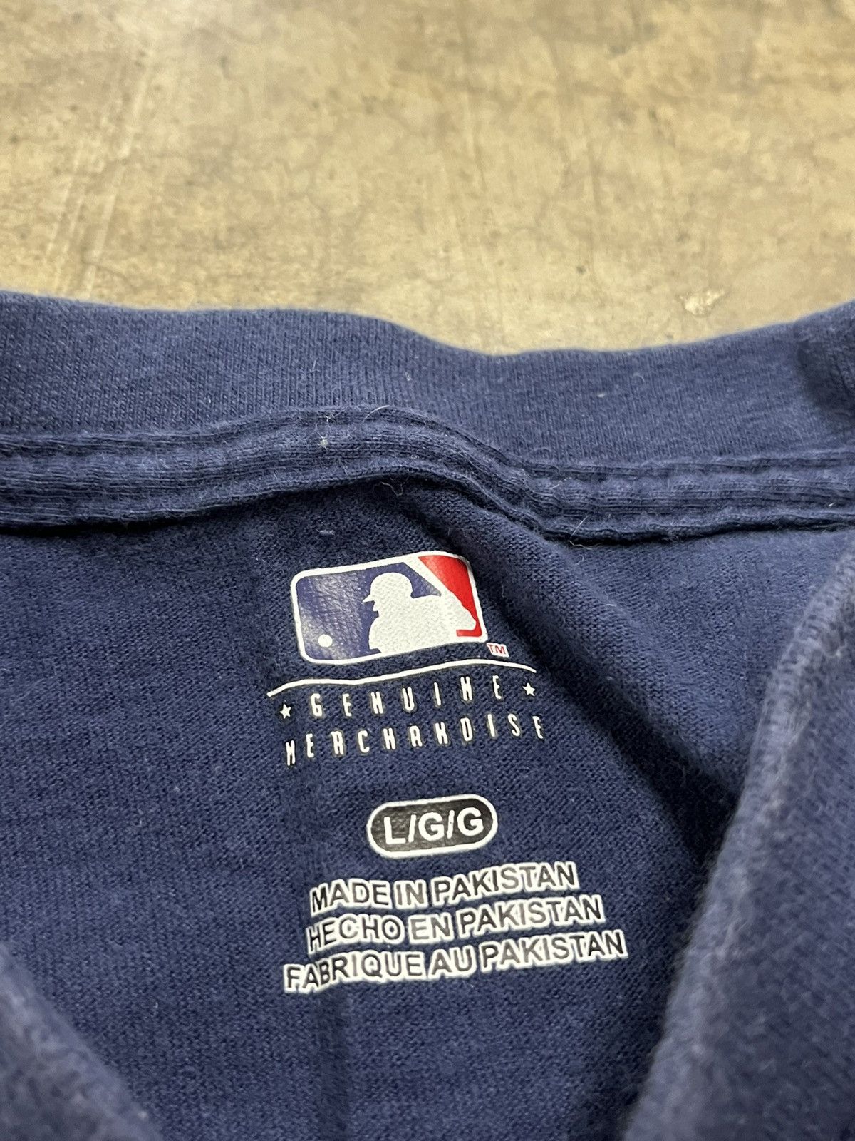 Vintage NY Yankees vintage tee shirt streetwear mlb sports baseball Size US L / EU 52-54 / 3 - 5 Thumbnail