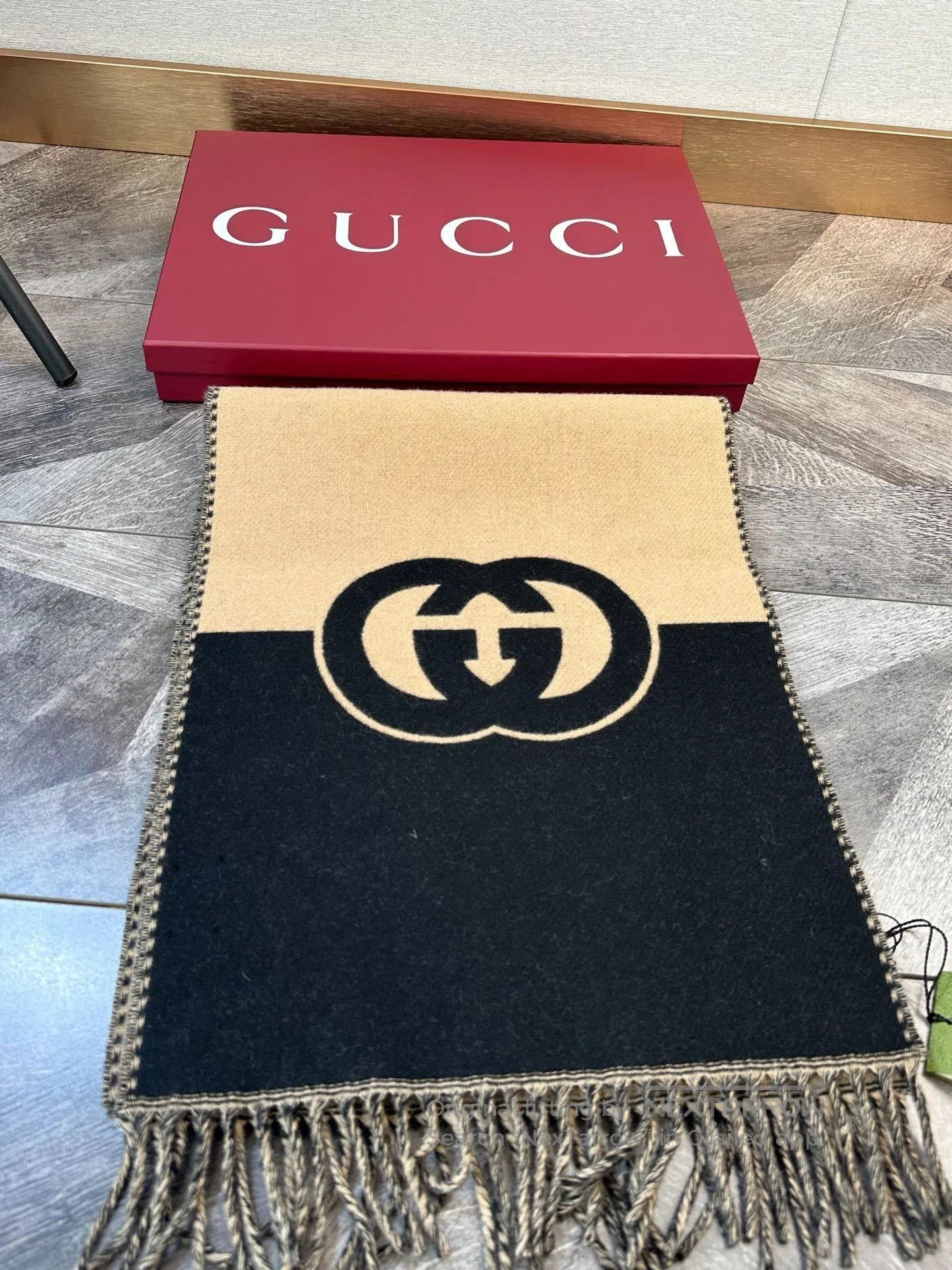 Gucci Gucci New Khaki Black Logo Fringe Scarf. Size ONE SIZE - 7 Thumbnail