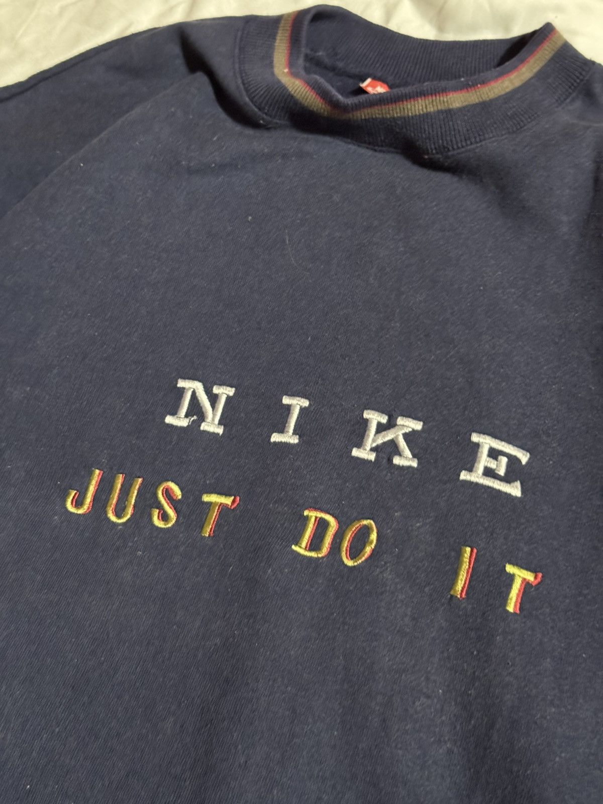 Vintage Bootleg Vintage 90s Just Do It Embroidered Sweatshirt Size US L / EU 52-54 / 3 - 3 Thumbnail