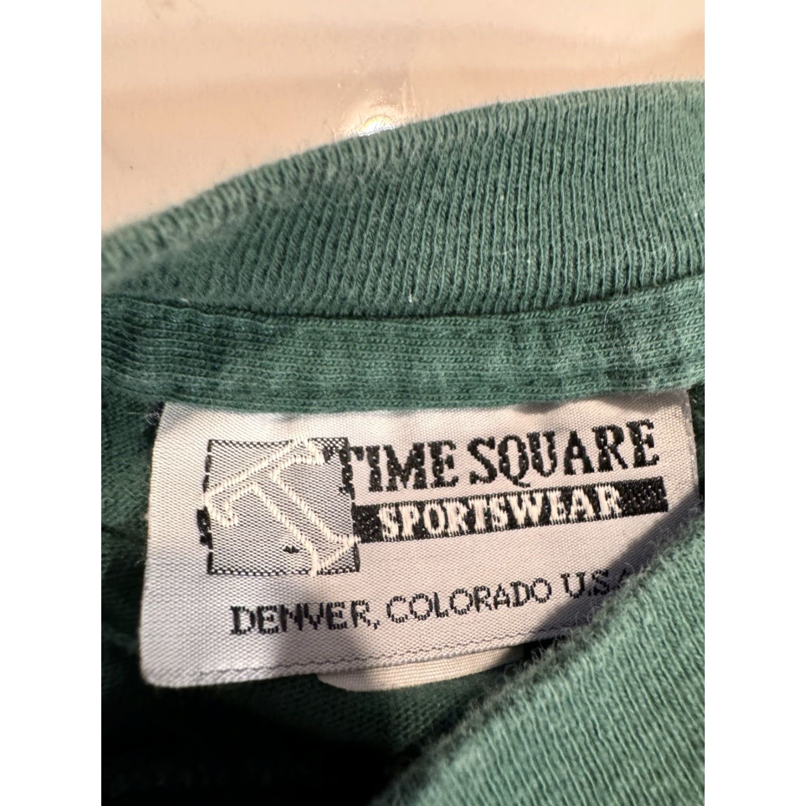 Vintage VINTAGE Tennessee Embroidered Guitar Tourist Green Nashville T-Shirt Medium Unisex Adults M Times Square Sportswear Size US M / EU 48-50 / 2 - 5 Thumbnail