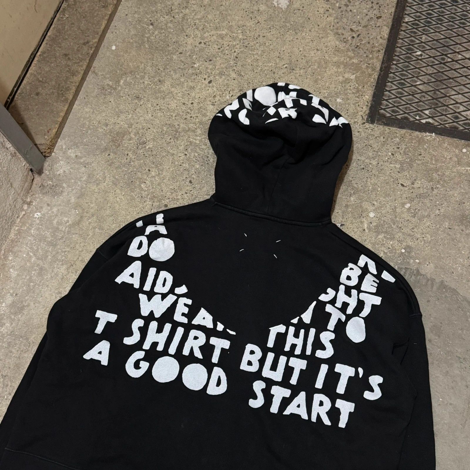 Maison Margiela F/W 2020 Maison Margiela Aids boxy cropped hoodie Size US L / EU 52-54 / 3 - 2 Thumbnail