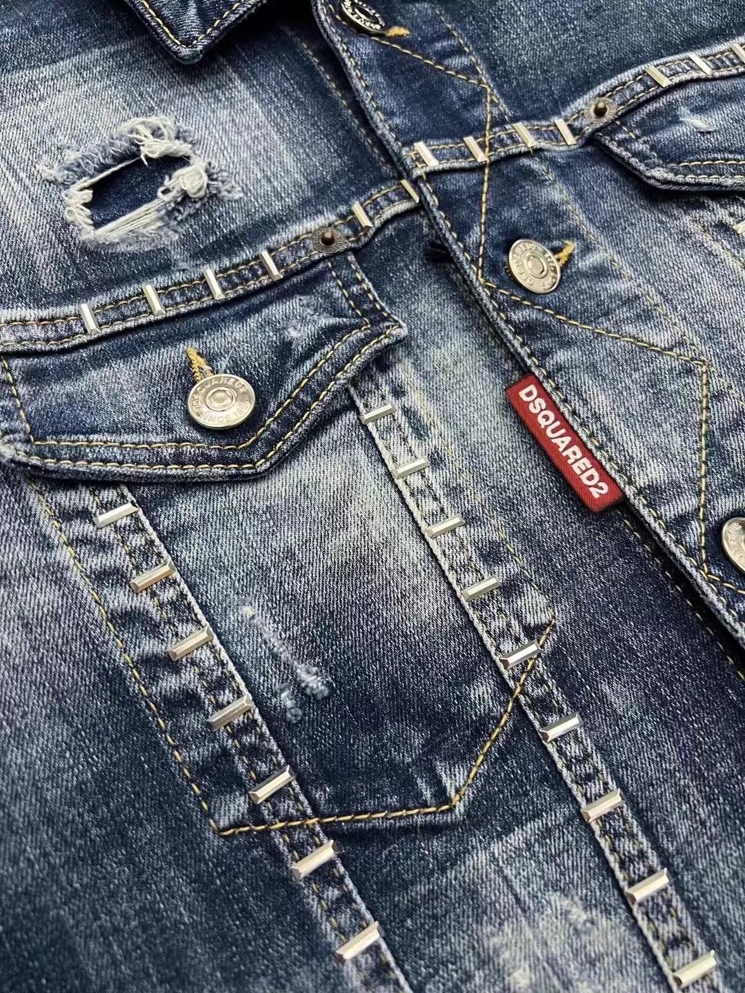 Dsquared2 Dsquared2 DAN JEAN Slim Denim Rips Metal Patches Size US S / EU 44-46 / 1 - 3 Thumbnail
