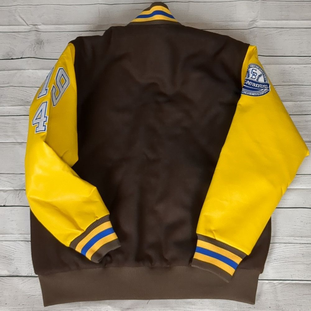 Other Headgear classics Cleveland Buckeye's Varsity jacket Size XL Size US XL / EU 56 / 4 - 10 Thumbnail