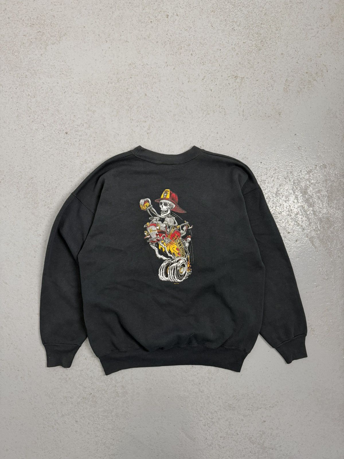 Hanes Vintage 1996 Powell Fire Dept Skateboards Y2K Sweatshirt Size US L / EU 52-54 / 3 - 1 Thumbnail