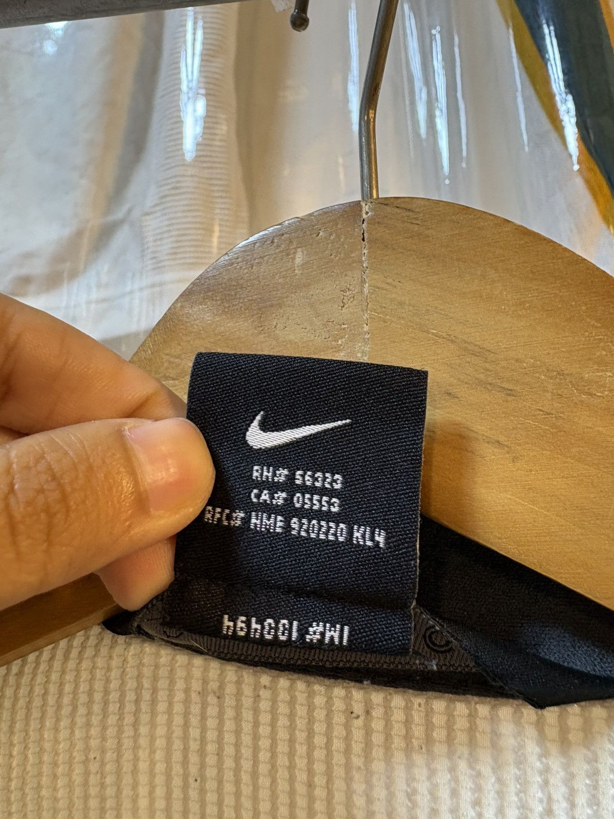 Nike Vintage Nike ACG Buttons-Up Shirt Size US S / EU 44-46 / 1 - 19 Thumbnail