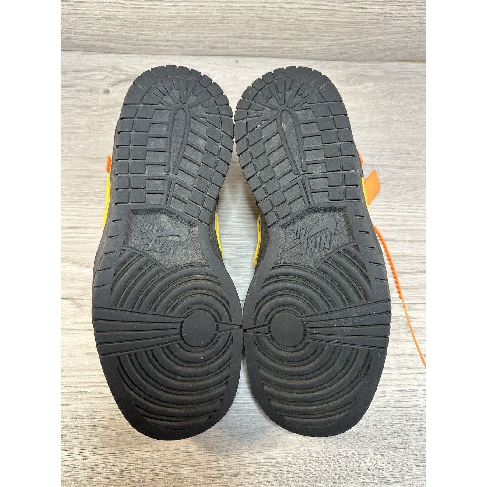 Nike Off-White x Nike Air Rubber Dunk University Gold - Size 8 Size US 8 / EU 41 - 6 Thumbnail
