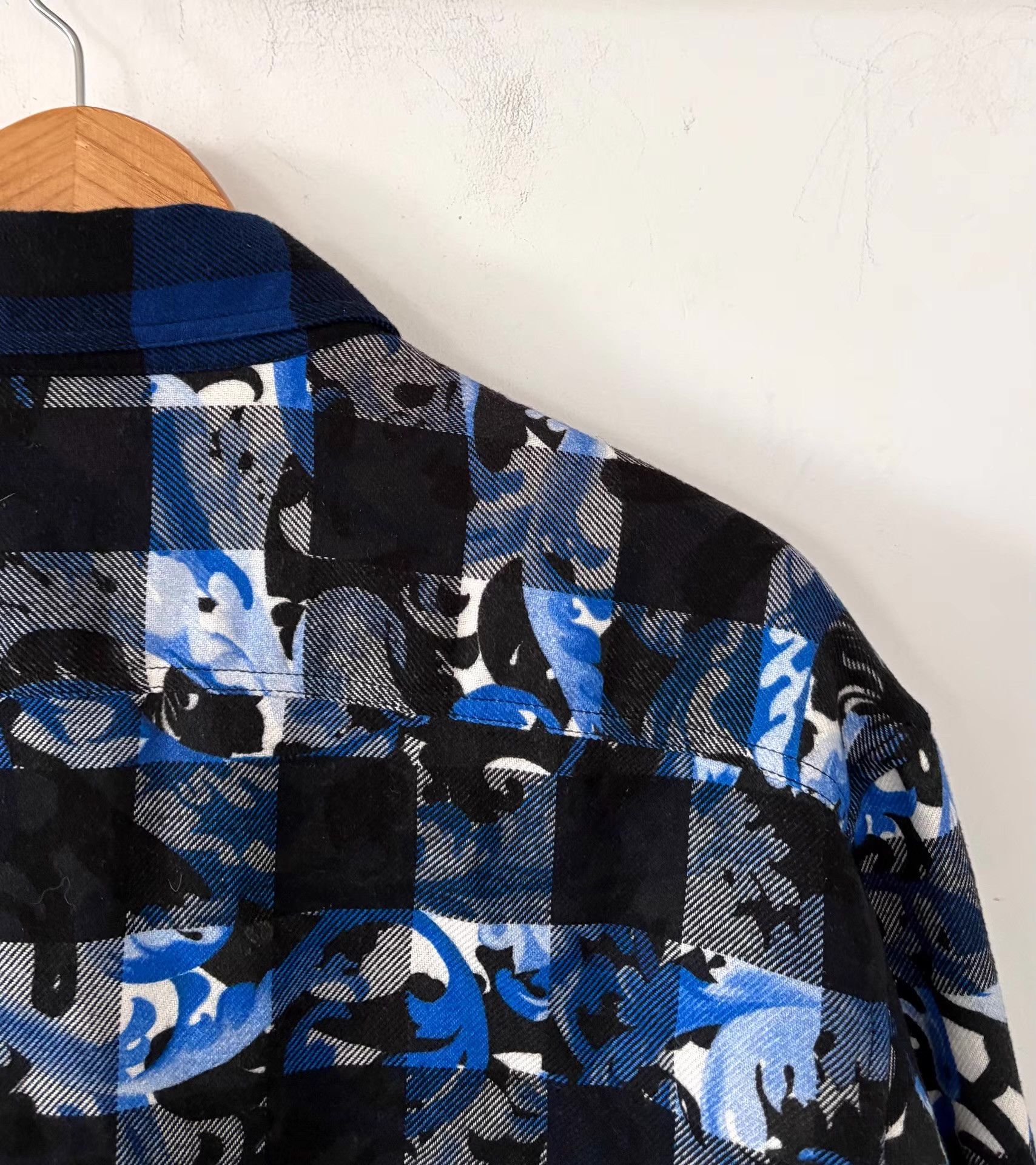 Versace Versace Men's Checkered Shirt Ｑ21 Size US M / EU 48-50 / 2 - 4 Thumbnail