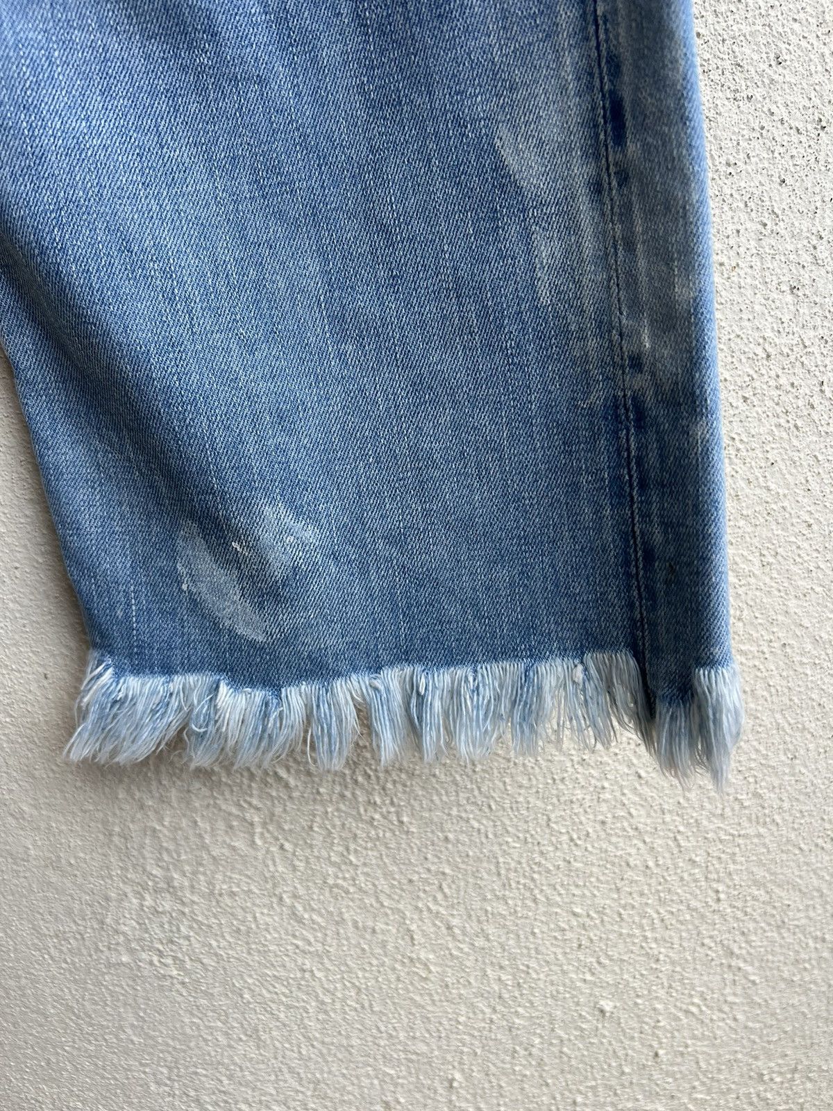 Levi's Vintage Clothing VTG 2005 LVC Levi’s 501 Big E Distress Painter Denim Jeans Size US 34 / EU 50 - 13 Thumbnail