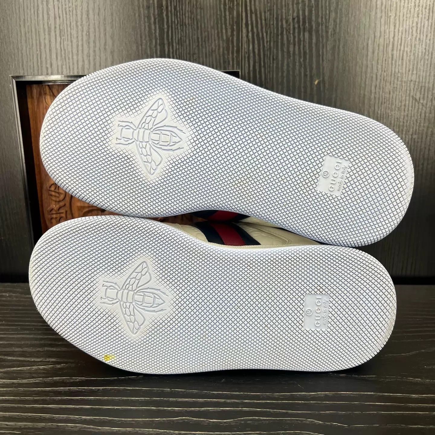 Gucci Gucci Cookie Sneaker Women's White Blue 34.5 Size US 4 / IT 34 - 4 Thumbnail