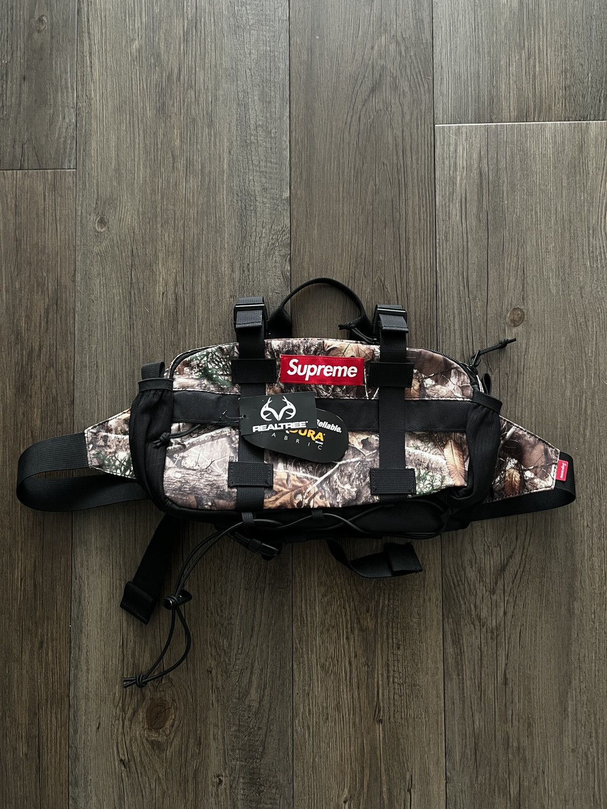 Camo × Hype × Supreme FW19 Supreme Waist Bag Real Tree Camo