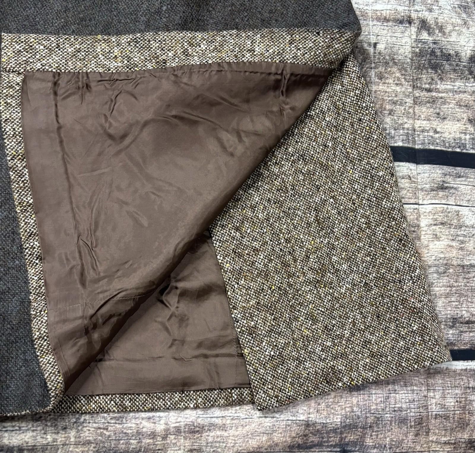 Prada Prada Skirt Womens 38 US 27x7 Virgin Wool Lined Italy Midi Size 30" / US 8 / IT 44 - 8 Thumbnail