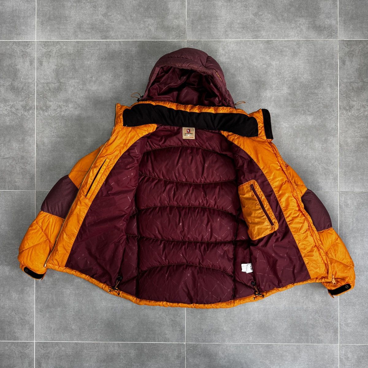 BLACKYAK Black Yak Extreme Peak Down Yellow Men Jacket Gorpcore Size US L / EU 52-54 / 3 - 17 Thumbnail