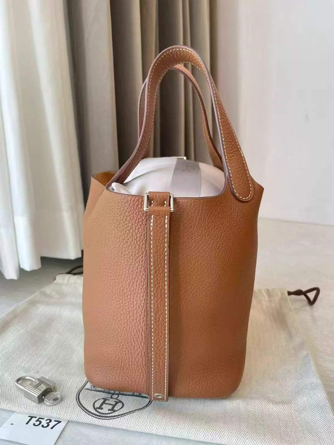 Hermes Hermès Picotin 18 Silver Brown NM Y Stamp Dust Bag Size ONE SIZE - 4 Thumbnail