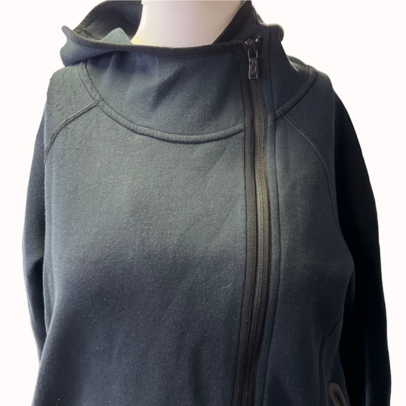 Nike Nike Women's Black Sweater/Hoodie/Full Zip Size S SKU 5099 Size S / US 4 / IT 40 - 3 Thumbnail