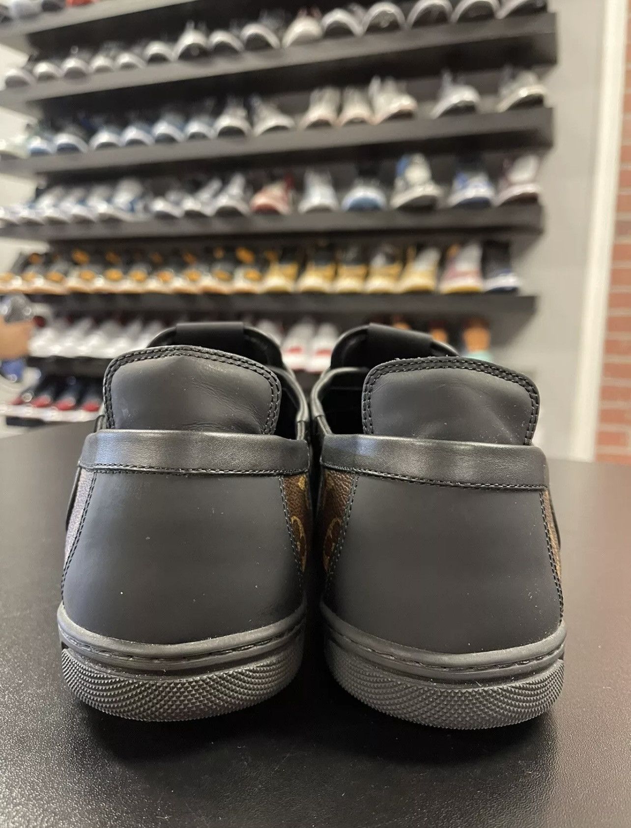 Louis Vuitton Size 10.5US/9.5LV - Louis Vuitton Brown Monogram Canvas Size US 10.5 / EU 43-44 - 4 Thumbnail
