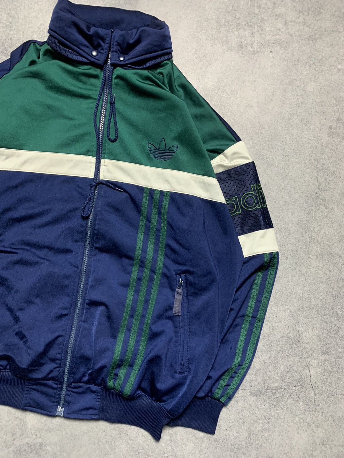 Vintage Vintage Adidas Tracksuit Zip sweatshirt jacket Size US XL / EU 56 / 4 - 4 Thumbnail