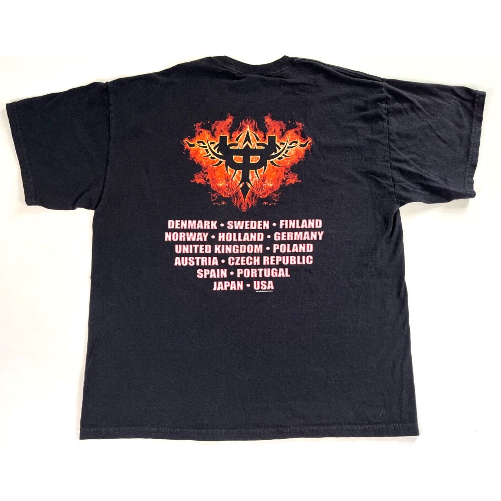 Gildan VINTAGE Judas Priest World Tour T-Shirt Rock Band Double-Sided Sz XL Shirt Mens XL Black Cotton 2005 90s Music Theme Size US XL / EU 56 / 4 - 2 Thumbnail