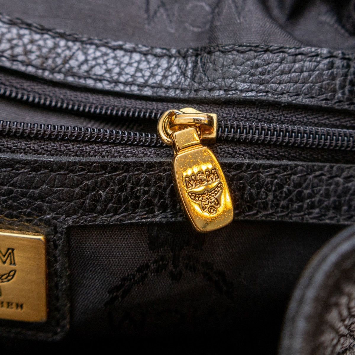 MCM × Vintage Vintage Authentic MCM Black Leather Backpack Germany Medium Size ONE SIZE - 12 Thumbnail
