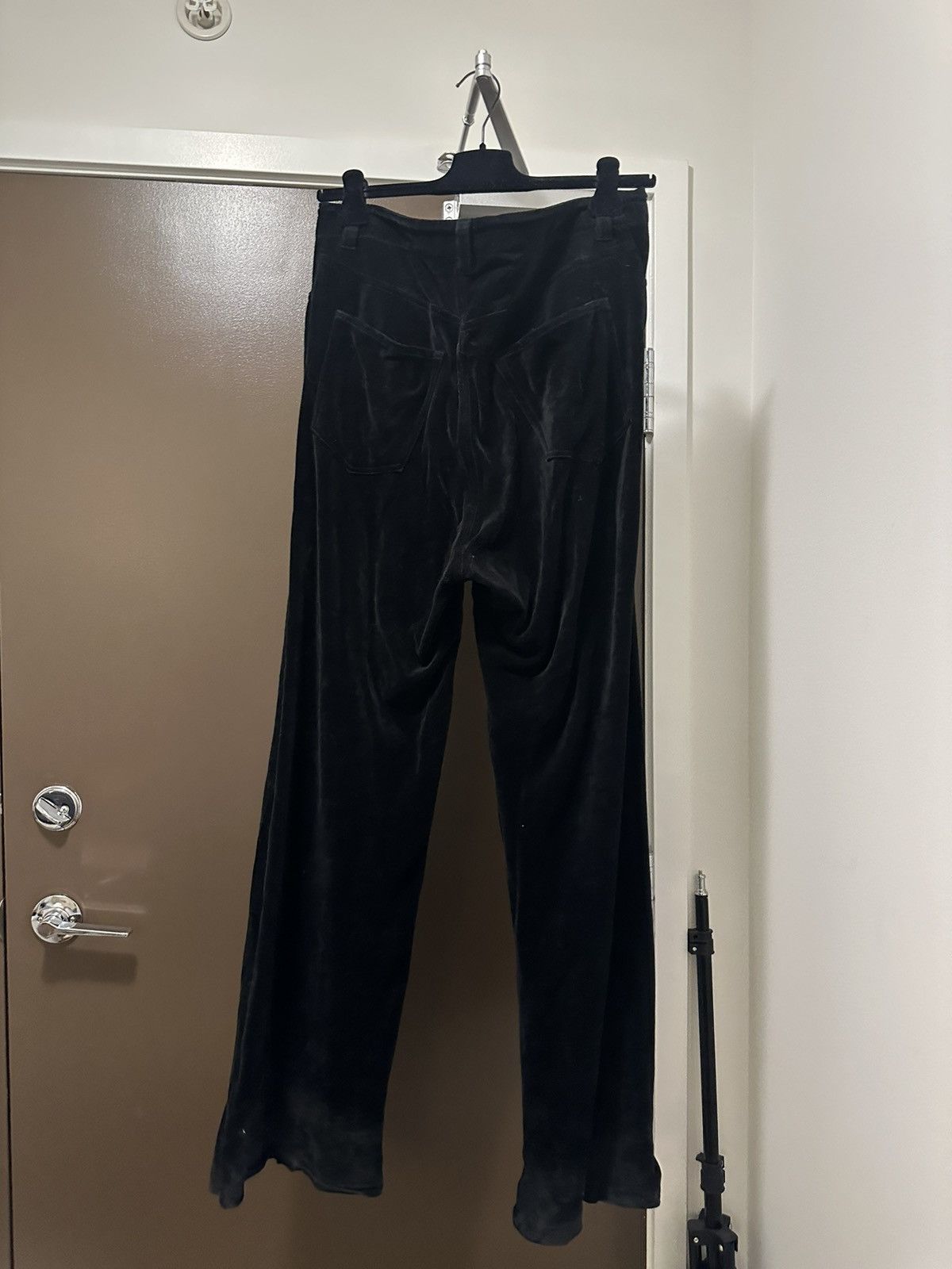 Balenciaga Balenciaga Velvet Pants Size US 33 - 2 Thumbnail