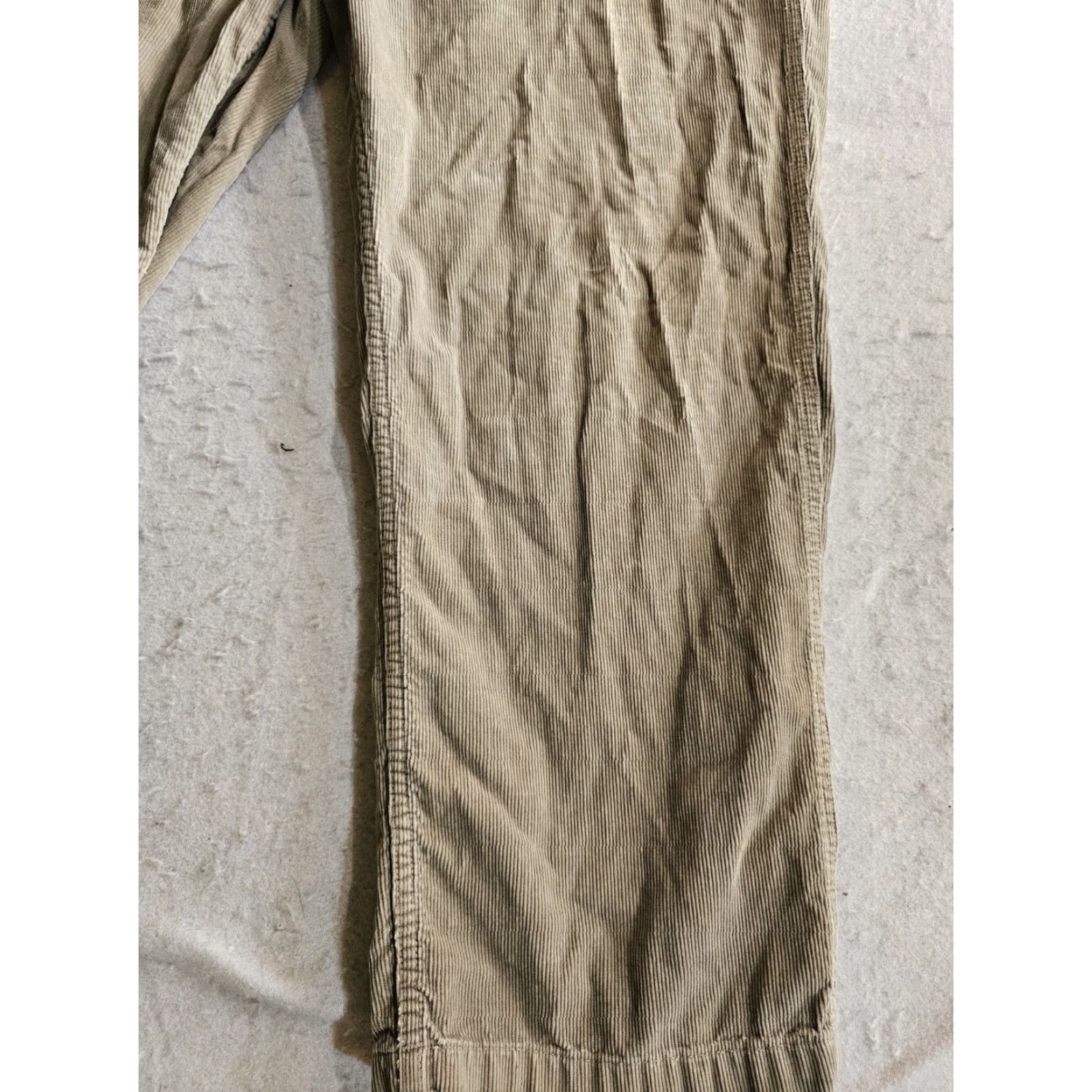 Chaps VINTAGE Chaps Ralph Lauren Baggy Corduroy Dress Pants Men's 40x32 Khaki 90s Preppy Retro Dress Pants Mens Size US 40 / EU 56 - 6 Thumbnail