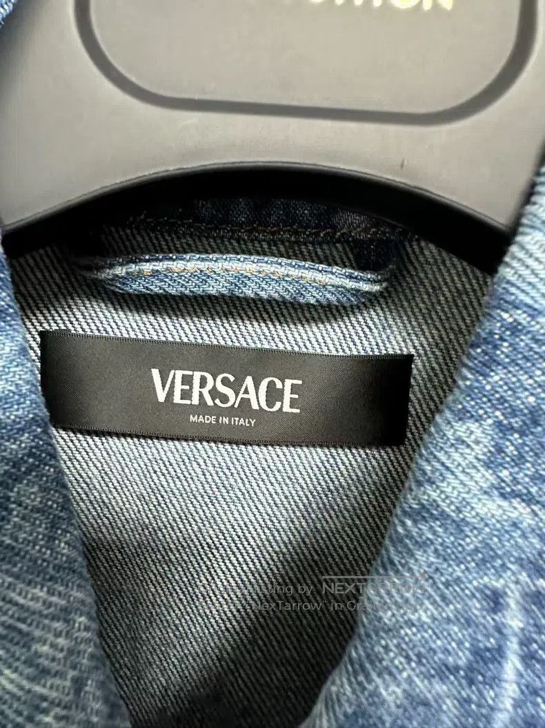 Versace Versace Blue washed denim jacket Size US XXS / EU 40 - 3 Thumbnail