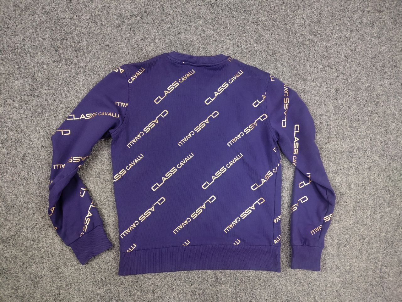 Roberto Cavalli Roberto Cavalli class Design Purple Monogram Logo Sweatshirt Size US S / EU 44-46 / 1 - 11 Thumbnail