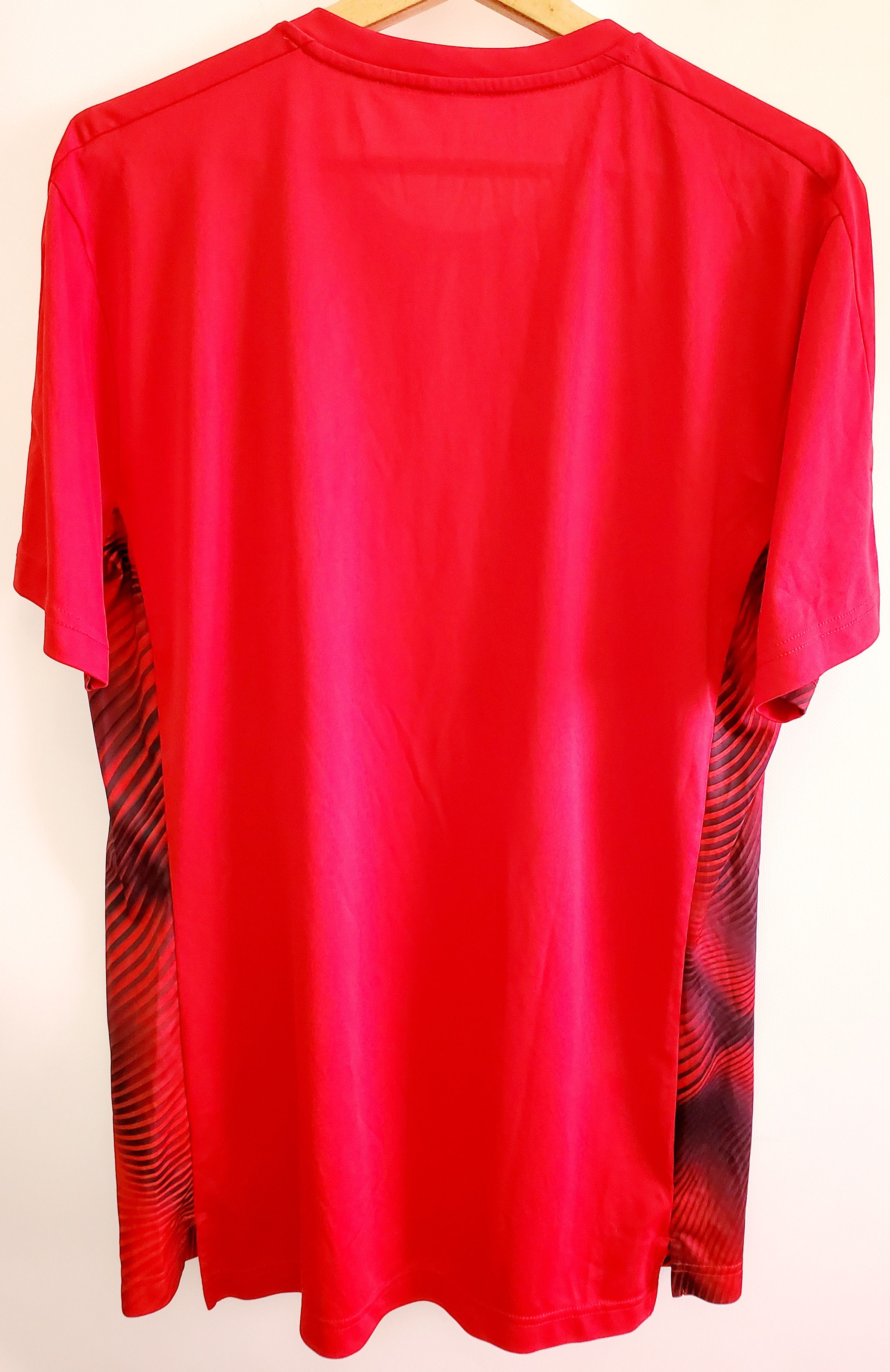 Puma AC Milan Puma 2019/20 soccer jersey size M Size US M / EU 48-50 / 2 - 5 Thumbnail