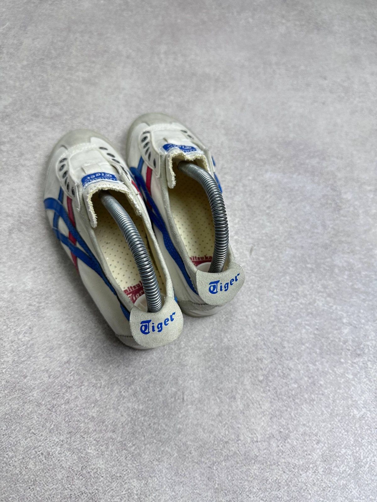 Asics Vintage Asics Onitsuka Tiger Kill Bill Low Sneakers EUR 38 Size US 8 / IT 38 - 3 Thumbnail
