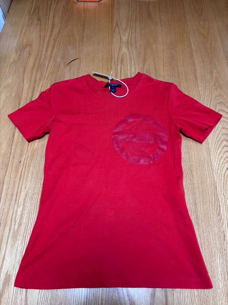 Louis Vuitton Louis Vuitton Red short-sleeved T-shirt Size US XS / EU 42 / 0 - 1 Thumbnail