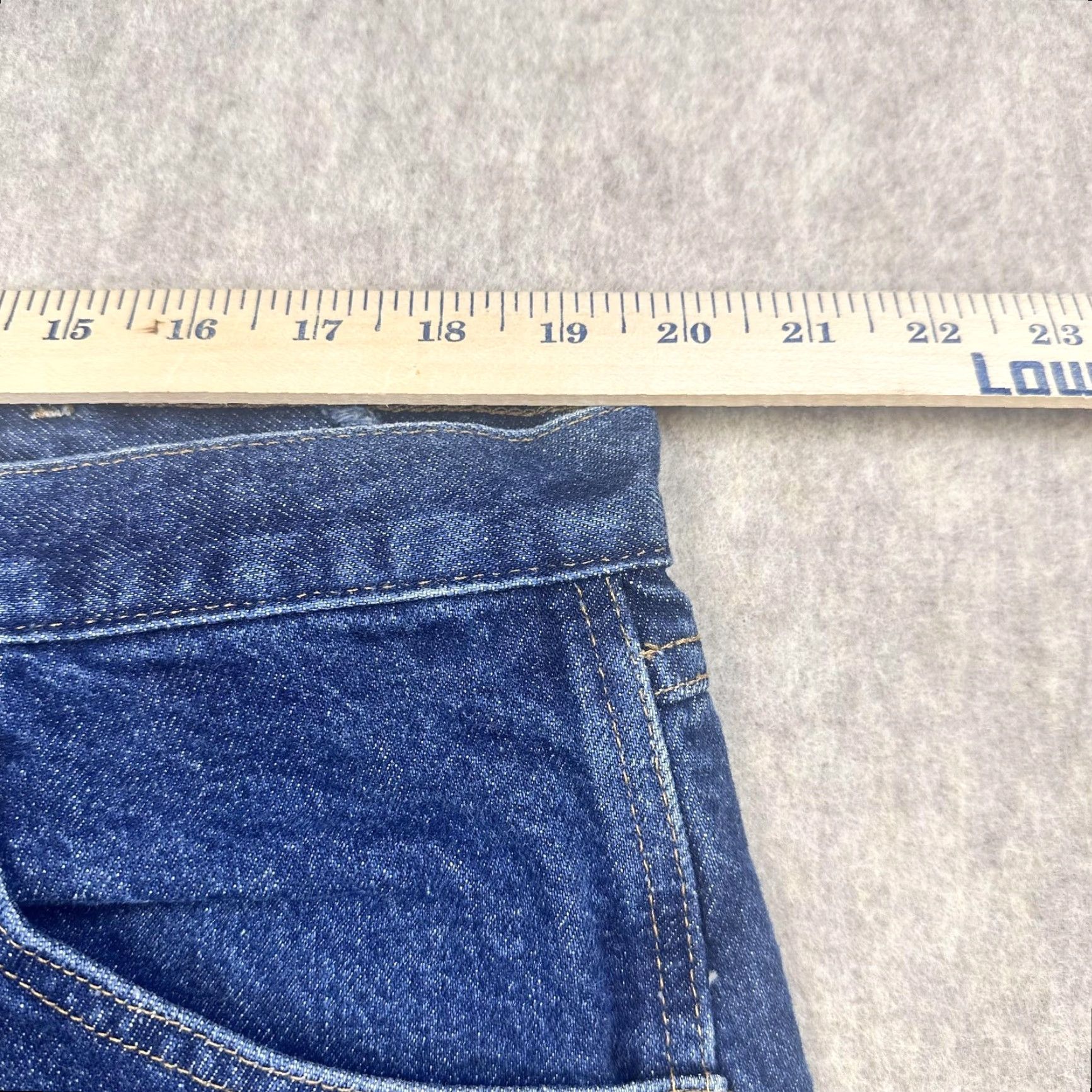 Wrangler Wrangler Jeans Mens 40x30 Blue Comfort Fit Straight Leg Zip Fly Denim 96501MR Size US 40 / EU 56 - 4 Thumbnail