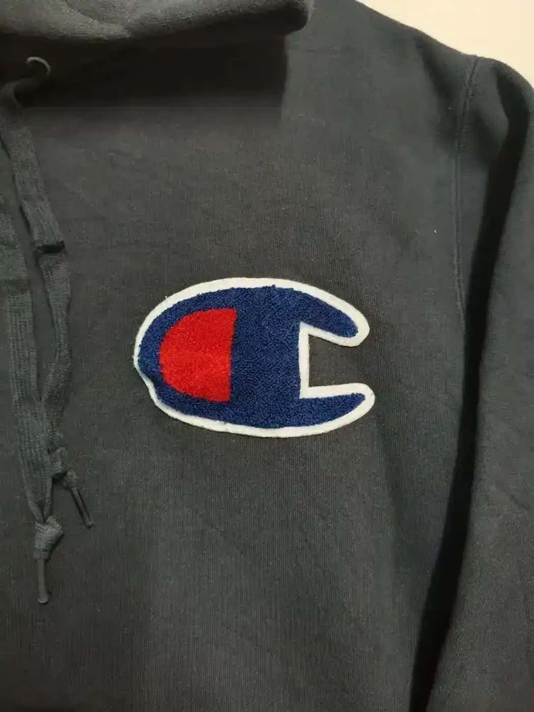 Champion Vintage Champion Sweatshirt Hoodie Size US L / EU 52-54 / 3 - 8 Thumbnail