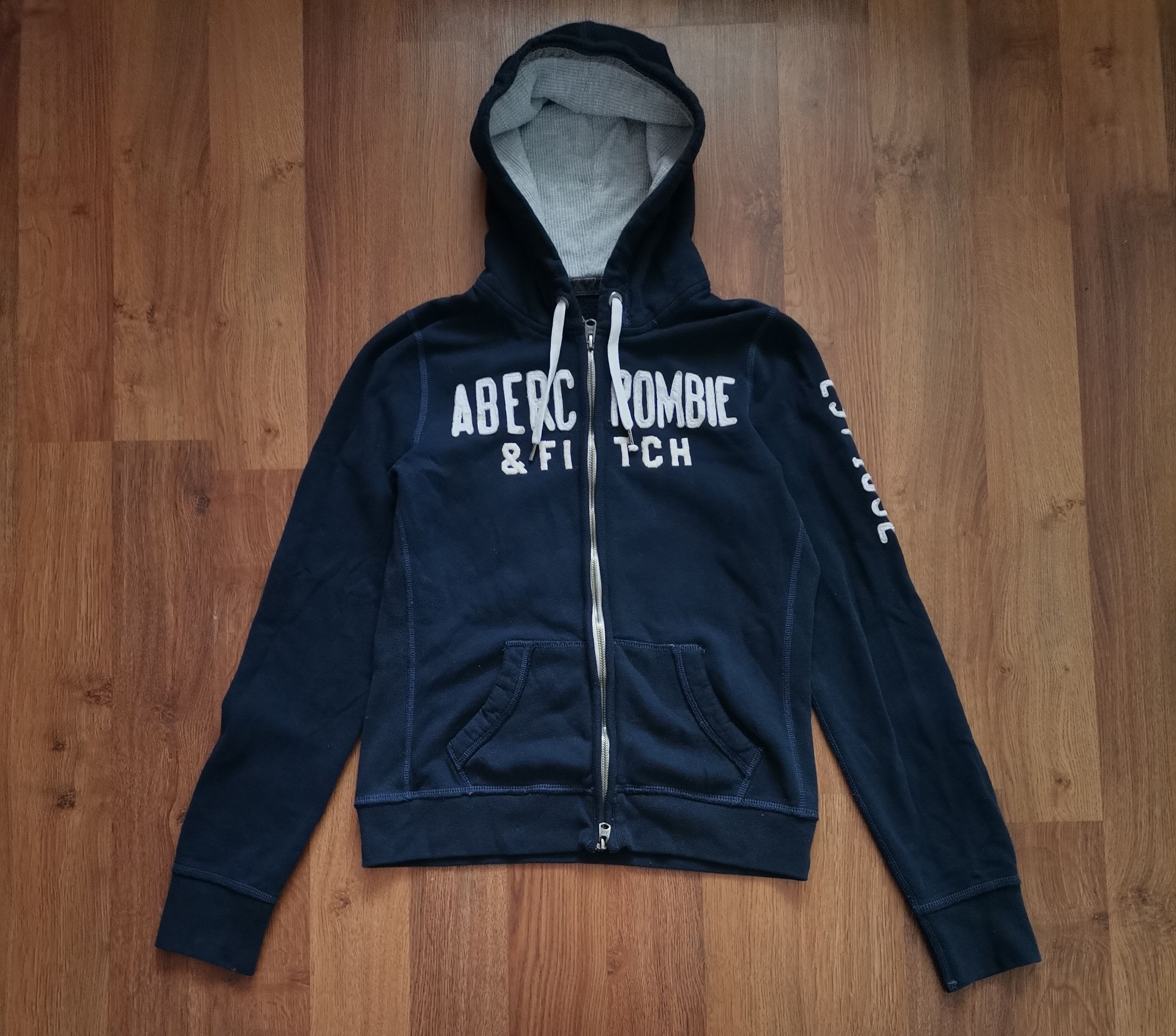 Abercrombie & Fitch Abercrombie & Fitch Women's Zip Up Hoodie Size L / US 10 / IT 46 - 1 Thumbnail