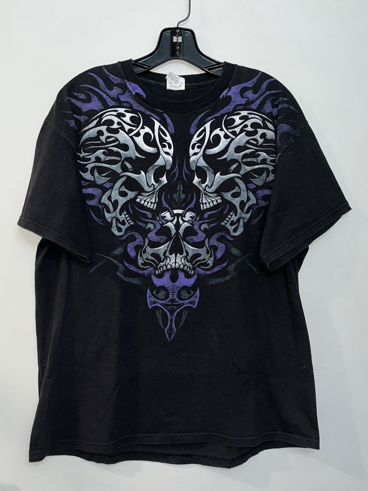 If Six Was Nine × Vintage Crazy Baggy Y2K Tribal Skull Flames Distressed Faded ERD Tee Size US L / EU 52-54 / 3 - 1 Thumbnail