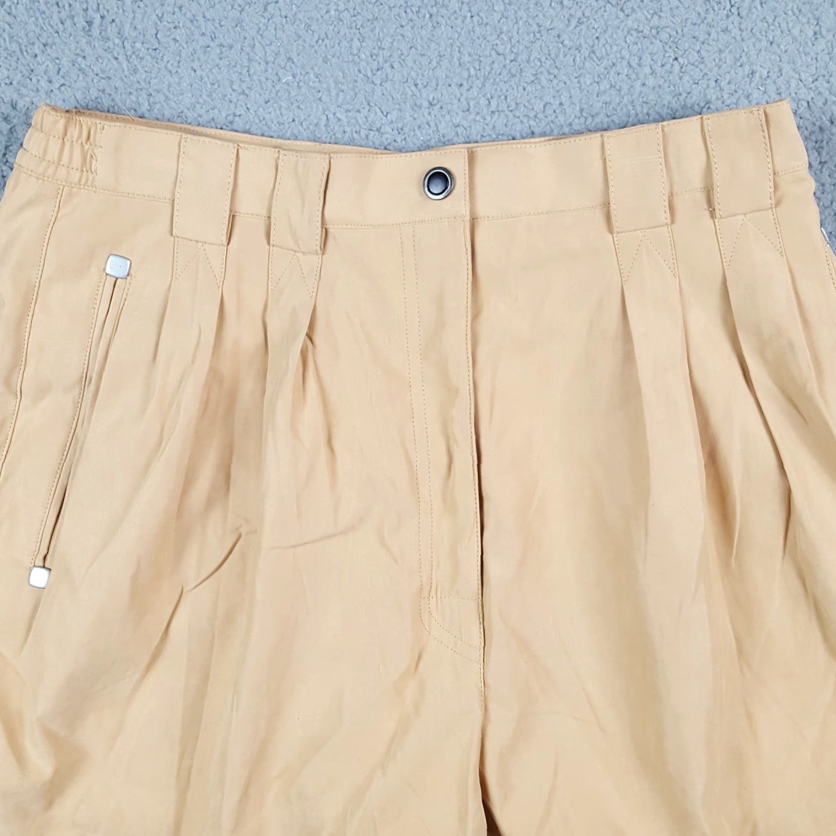Vintage VINTAGE Jamie Sadock Women's Golf Shorts Size 8 High Waist Chino Casual Retro 90s 00s Beige Size 30" / US 8 / IT 44 - 2 Thumbnail
