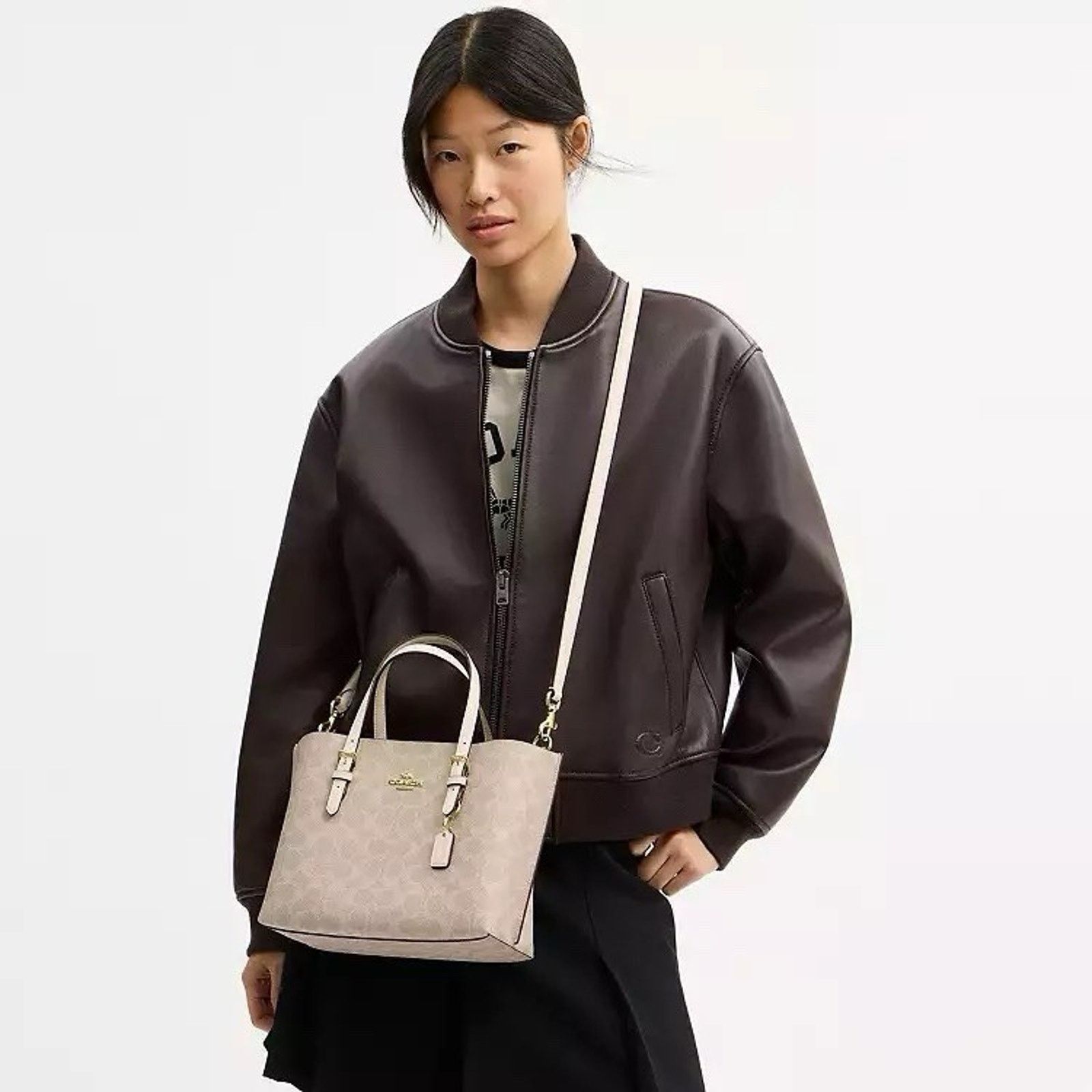 Coach NWT Coach Mollie Tote 25 in Crossbody CV965 Gold/Sand/Chalk Size ONE SIZE - 11 Thumbnail