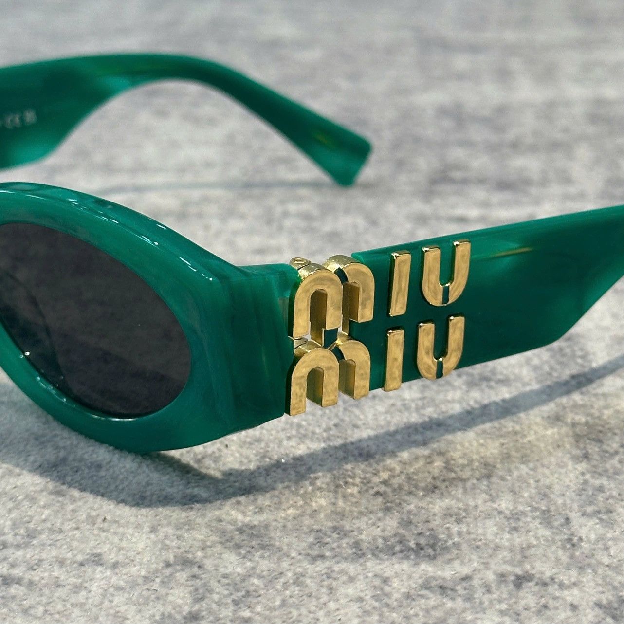 Miu Miu MIU MIU 0MU 11WS 15H5S0 Size ONE SIZE - 2 Thumbnail