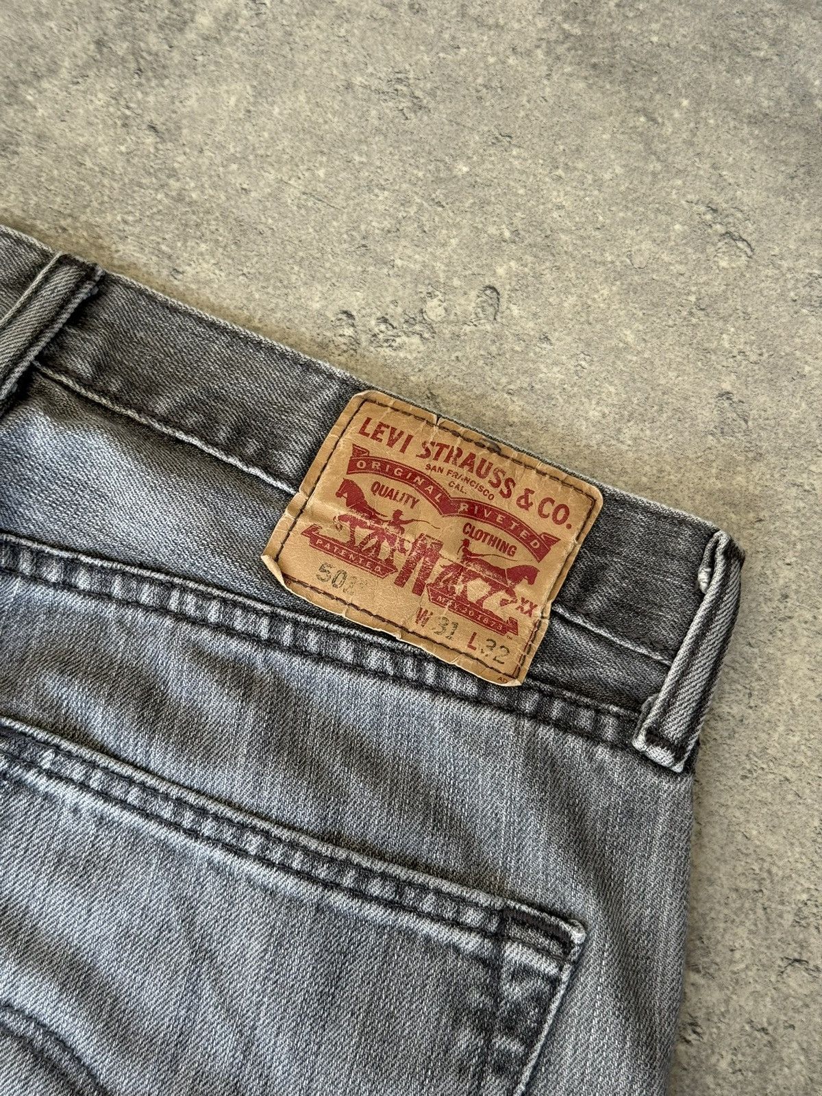 Levi's Vintage Levi’s 501 Grey Denim Straight Pants Striped Washed Size US 30 / EU 46 - 8 Thumbnail