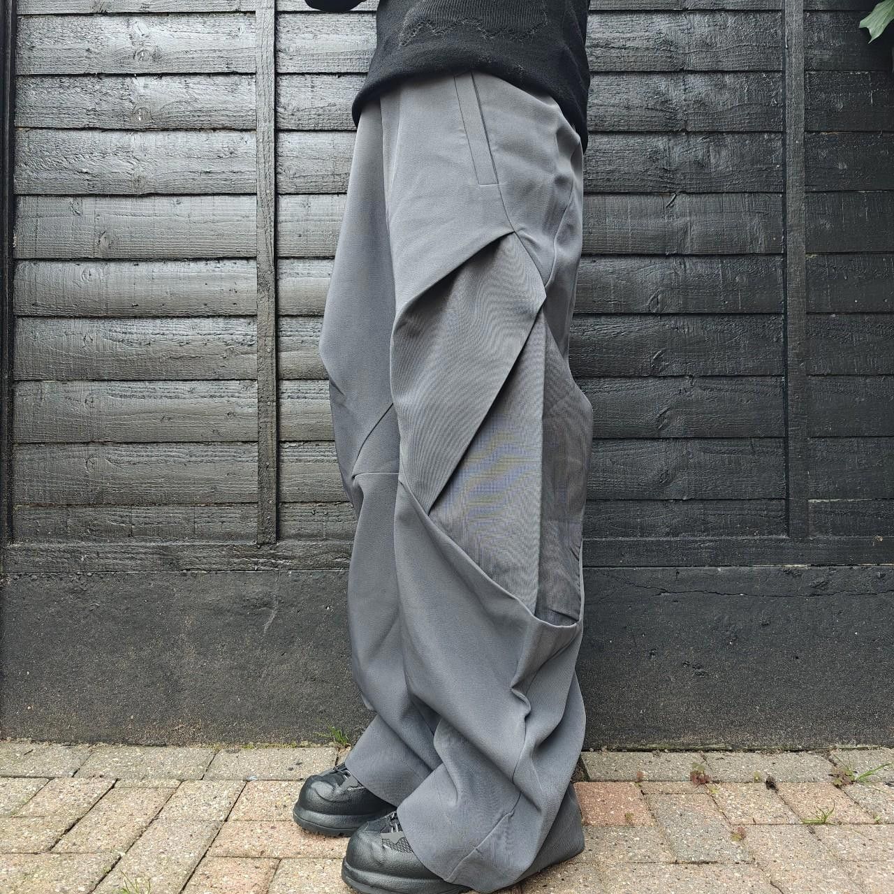 Other Dark Grey Wide Leg Pleated Trousers Size US 32 / EU 48 - 3 Thumbnail