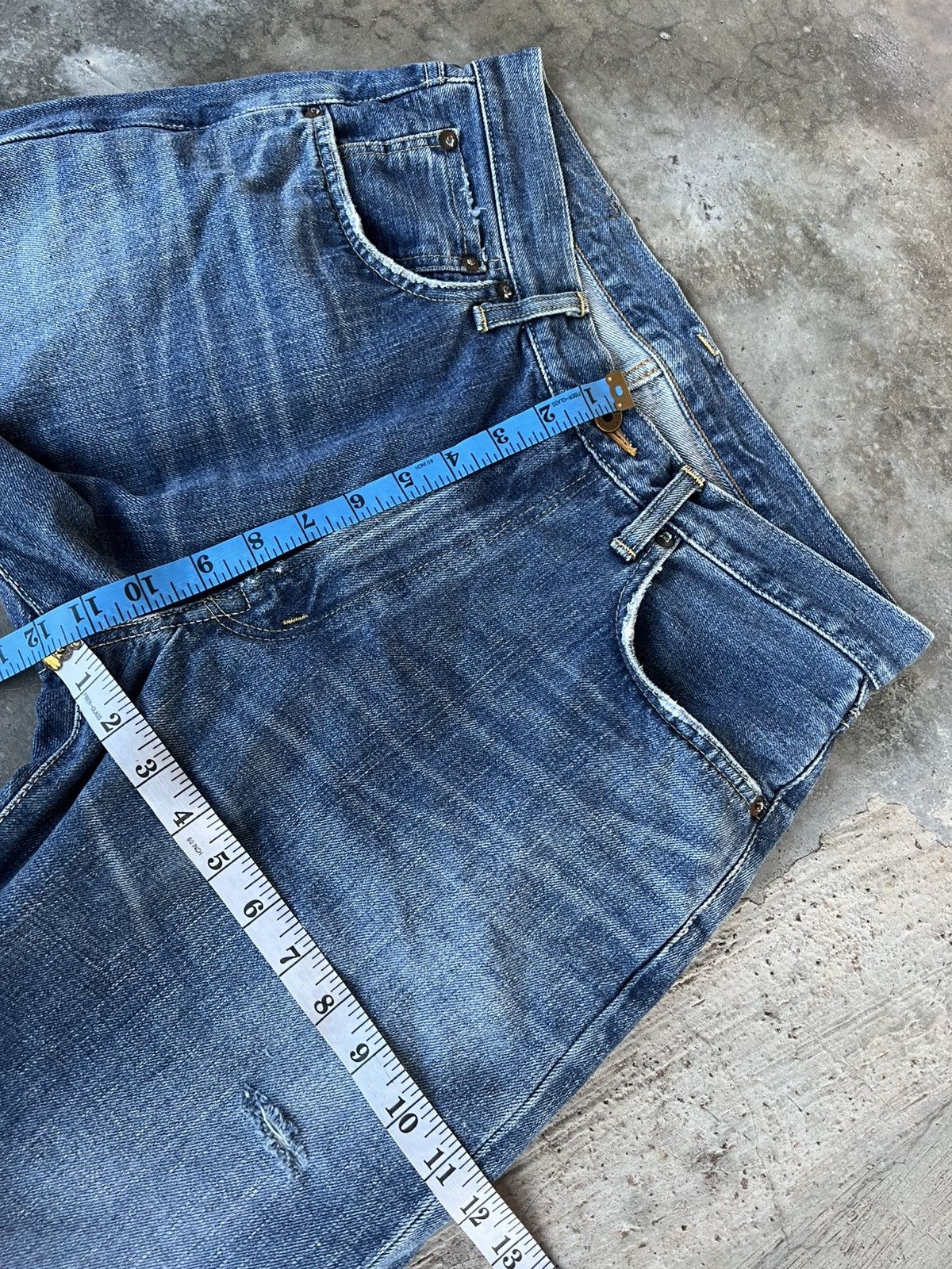 Edwin Vintage Distressed Edwin 505 Selvedge Short Jean Very Rare Size US 30 / EU 46 - 5 Thumbnail